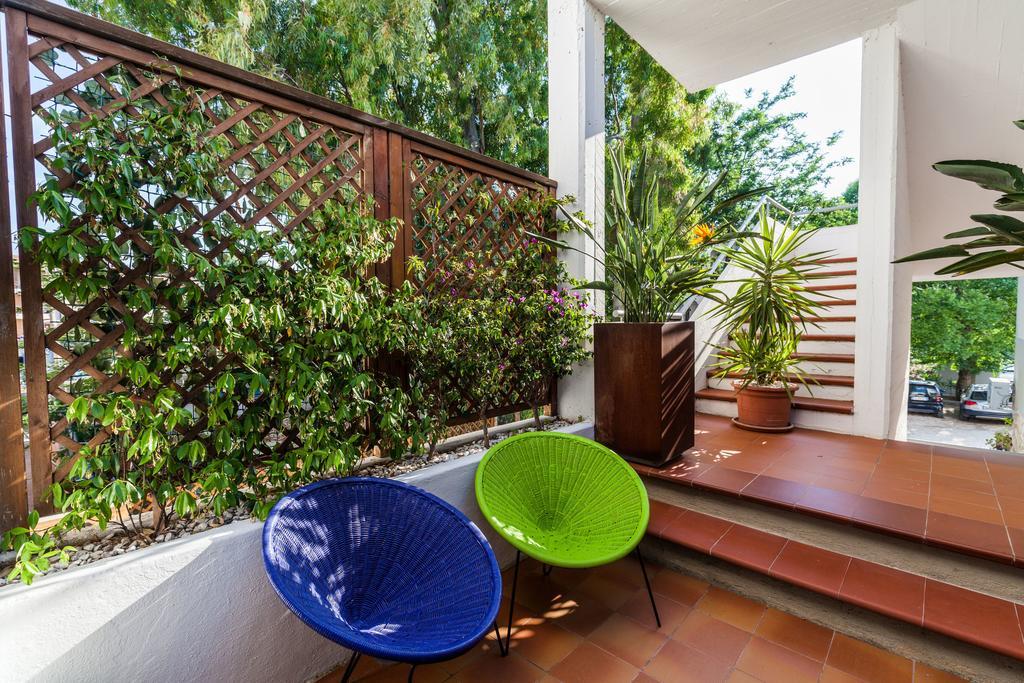 Hotel Residence Hibiscus Ла Калета Екстериор снимка