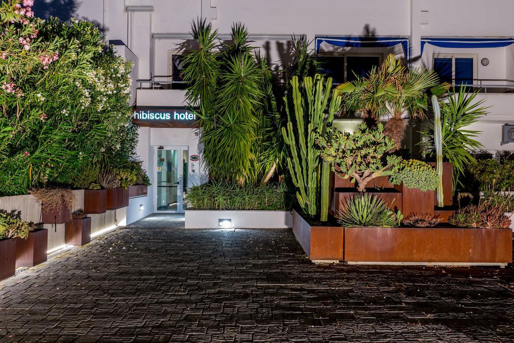 Hotel Residence Hibiscus Ла Калета Екстериор снимка