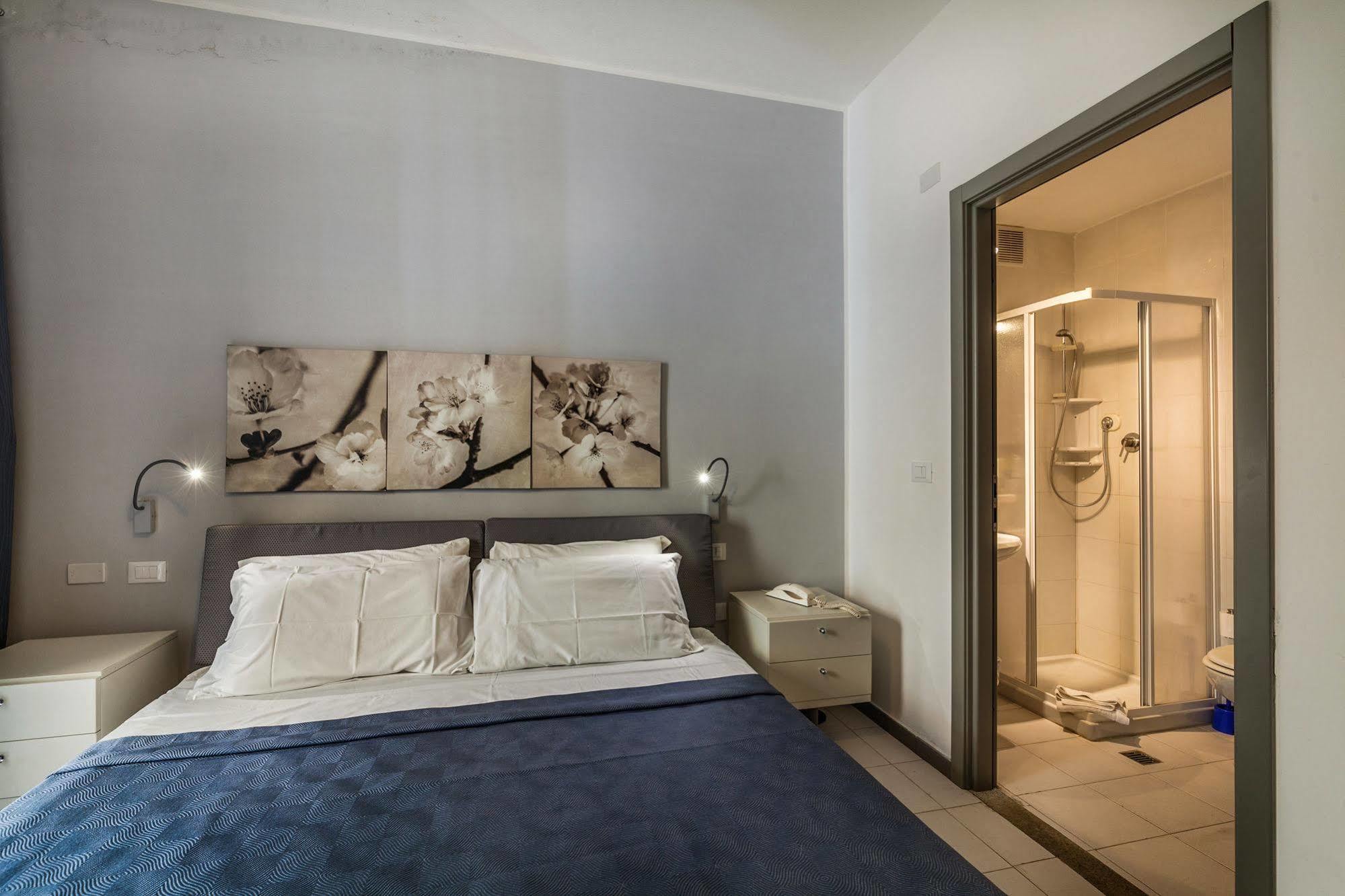 Hotel Residence Hibiscus Ла Калета Екстериор снимка