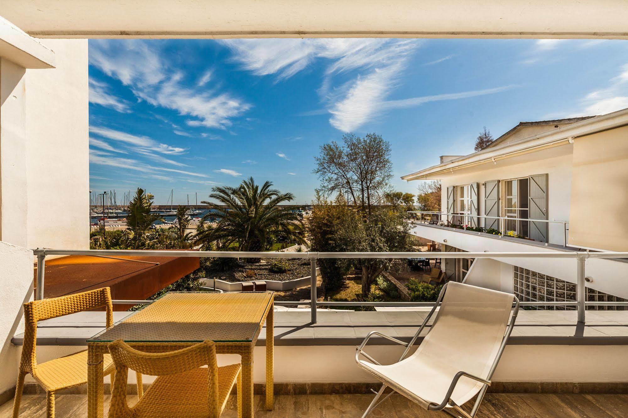 Hotel Residence Hibiscus Ла Калета Екстериор снимка